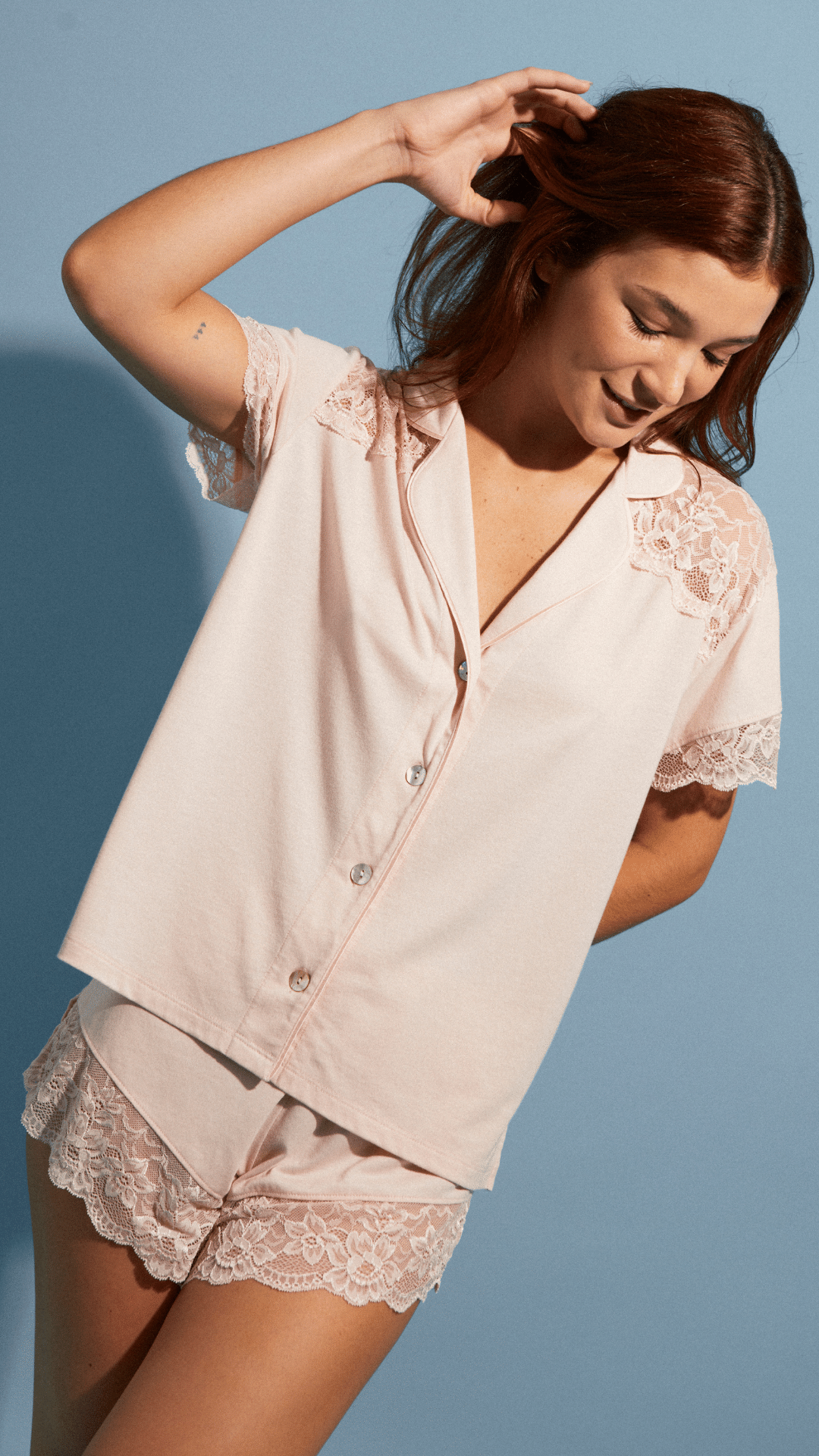 PJ Boyfriend Vera Short Bridal Shell Rose