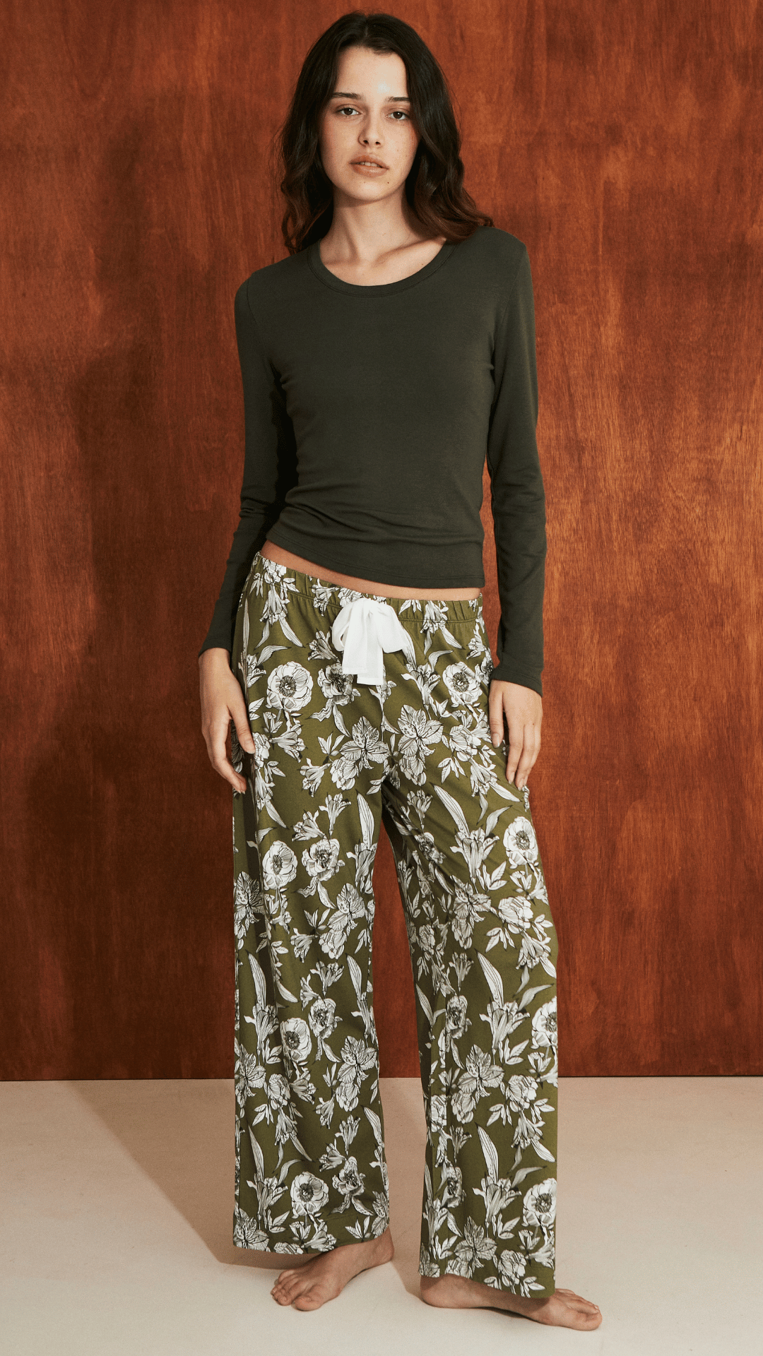PJ Pant Olive Garden y Top Slim Moss